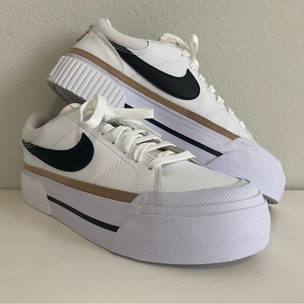 Nike Court Legacy Lift